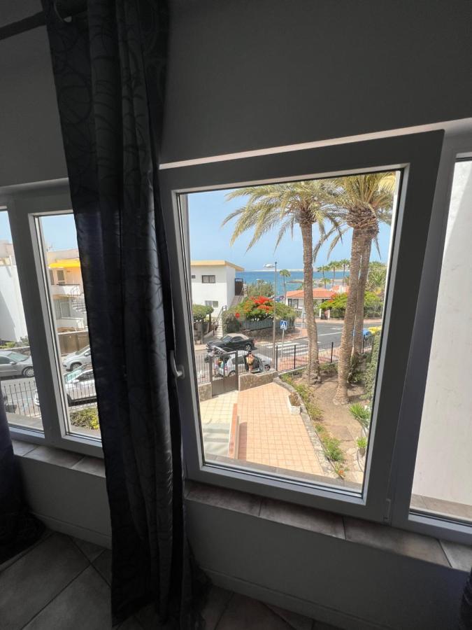 San Agustin,close To The With Pool ! Appartamento