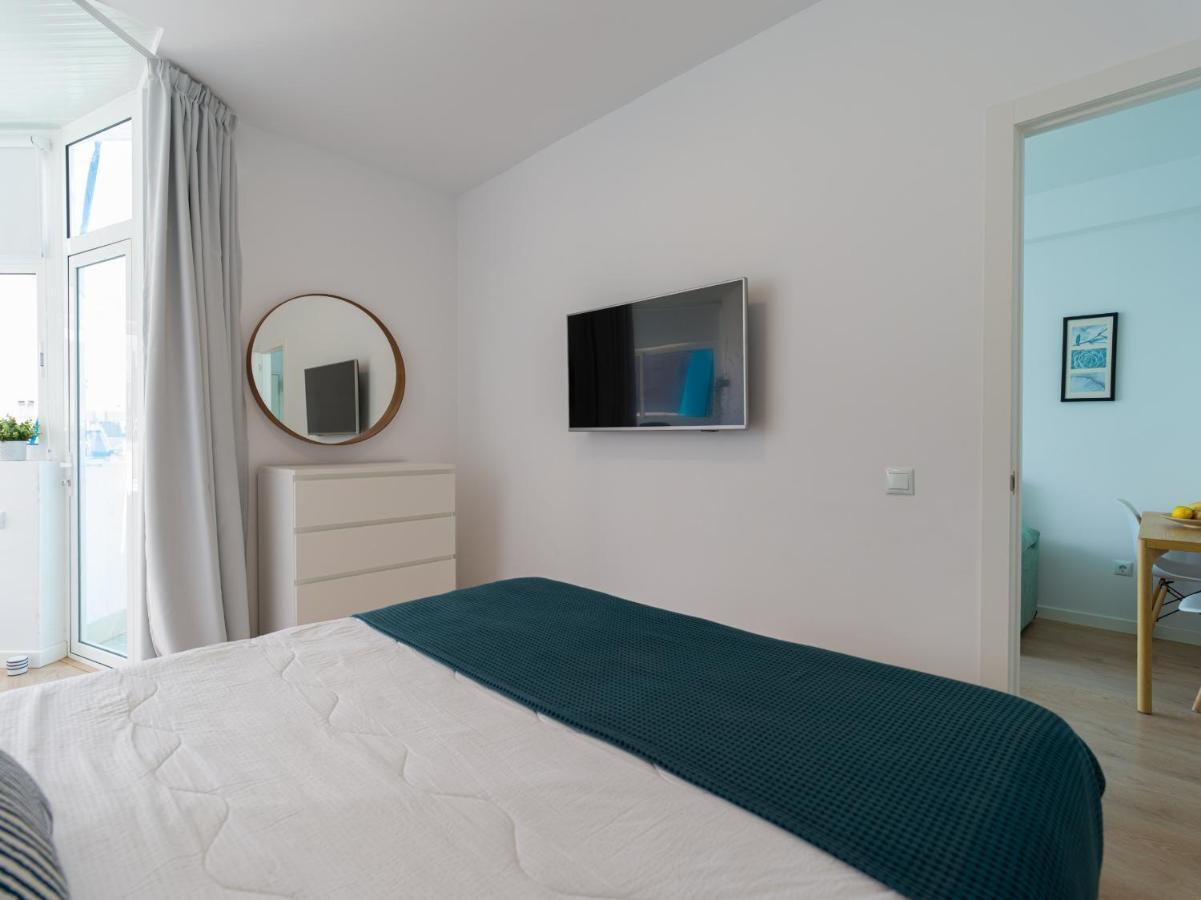 Apartment Homeforguest Bright With Terrace Near Canteras