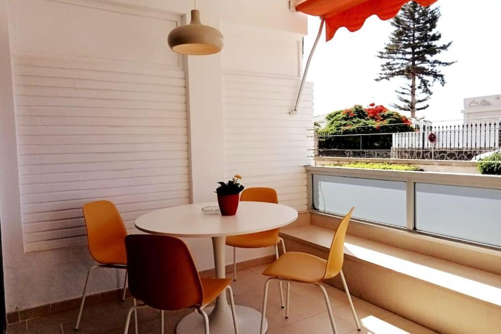 Apartamento With Large Terrace, 10 Meters From Playa De Burras San Bartolomé