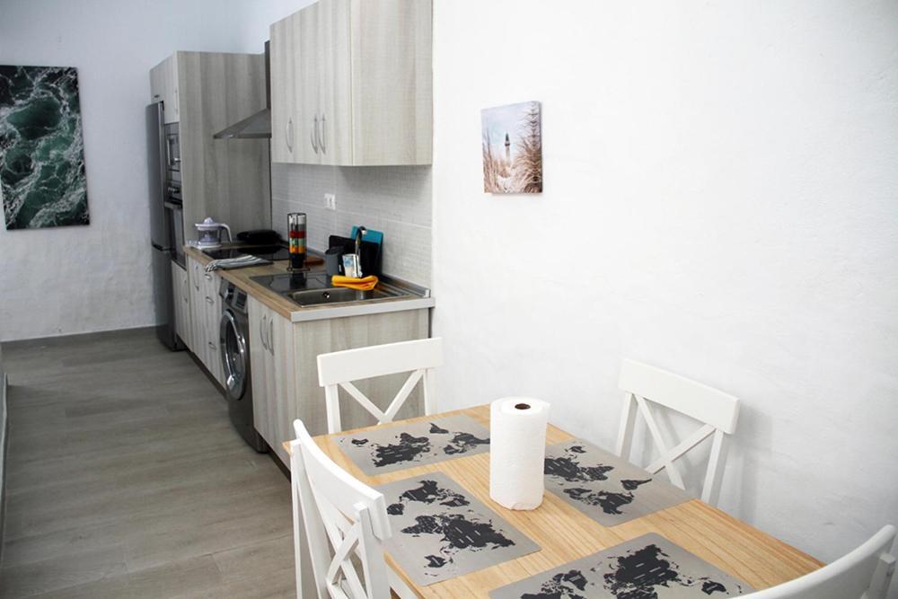 Apartment Menbau *