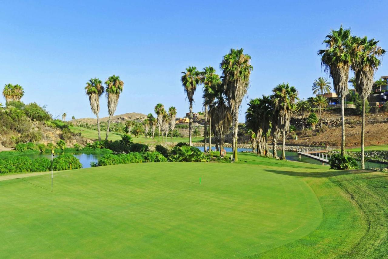 Salobre Par 4 N 14 * San Bartolomé