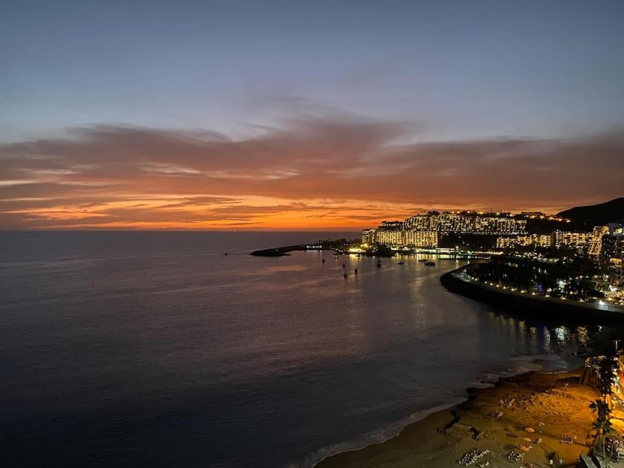 Apartamento 100 M2 Penthouse On The Beach. Patalavaca