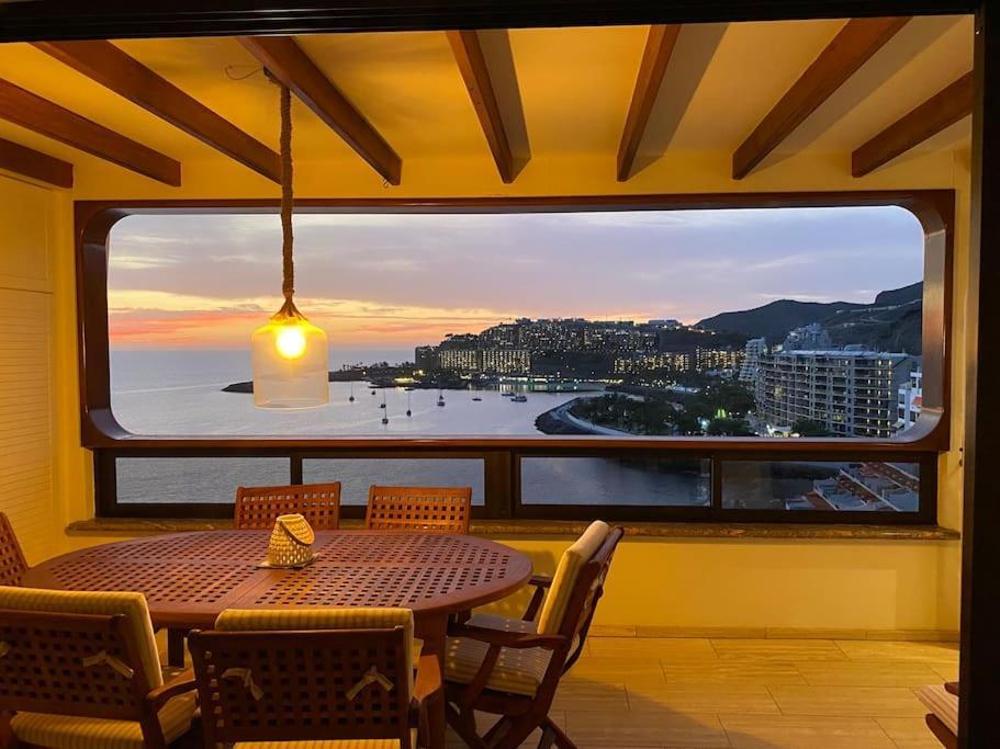 Apartamento 100 M2 Penthouse On The Beach. *