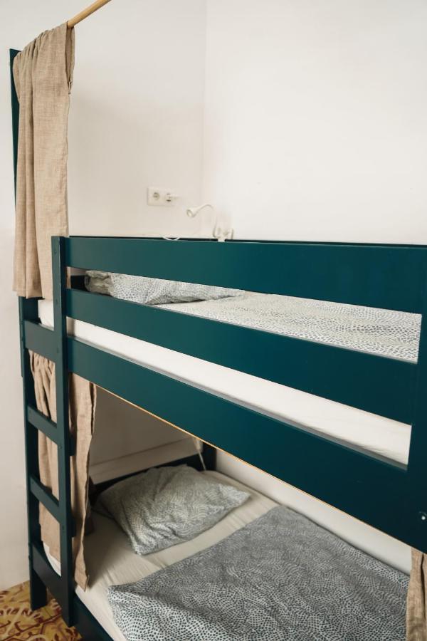 Tamaran House Hostal
