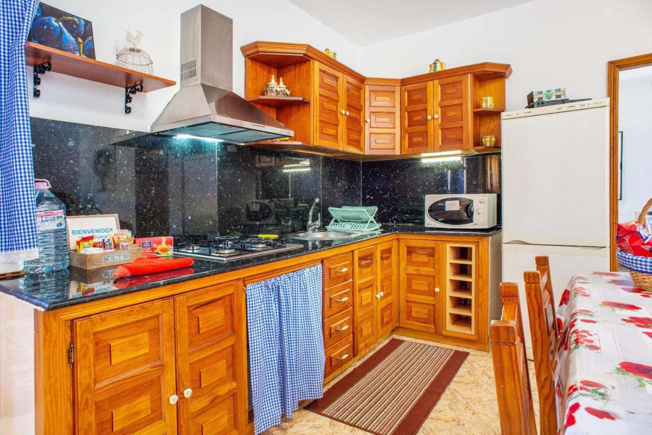 Casa Juana Holiday home *