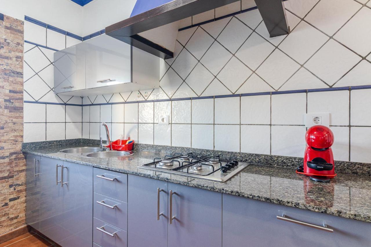 Flatguest Faro De Sardina - 3 Bed - Coast - Wifi