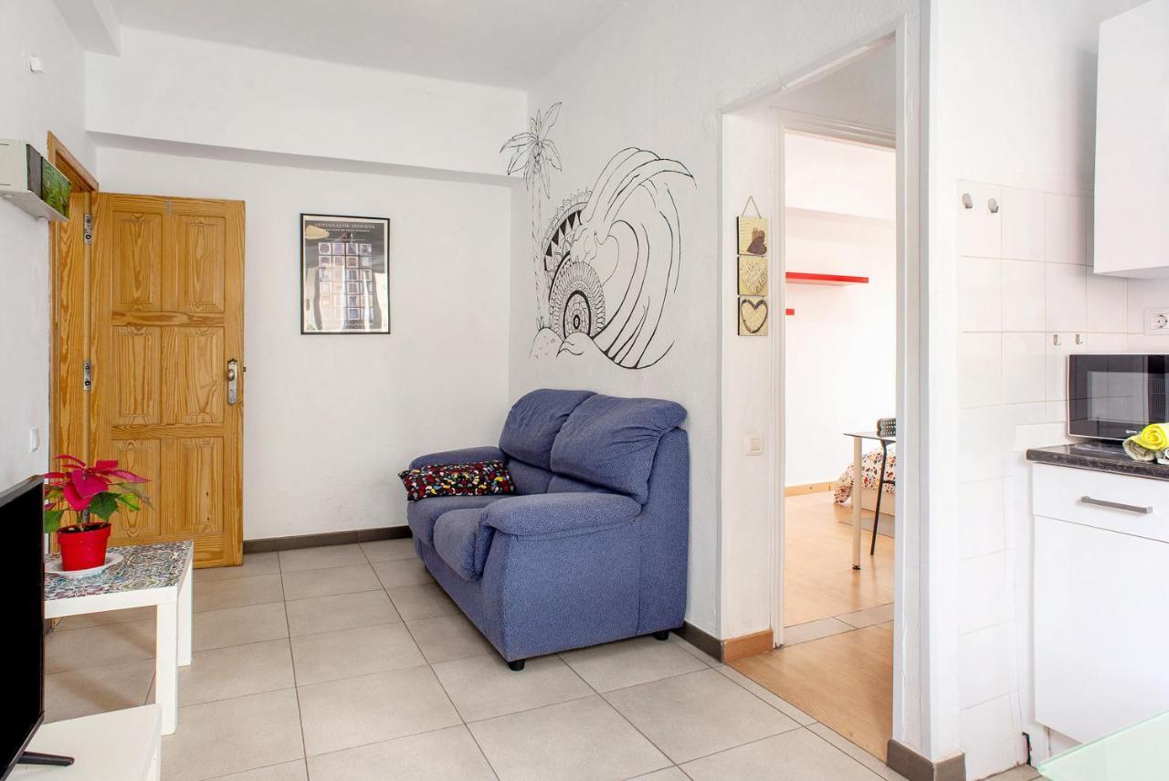 Apartamento Canteras 128 Piso 2 *