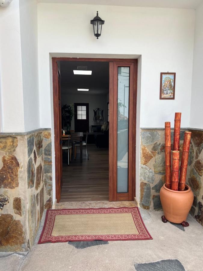 Con Bano Adaptado Y Piscina En Appartamento *