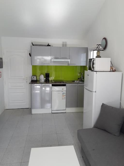 Casa vacanze Tres Beau Bungalow,jardin Tropical, Renovation Ete 2020 *