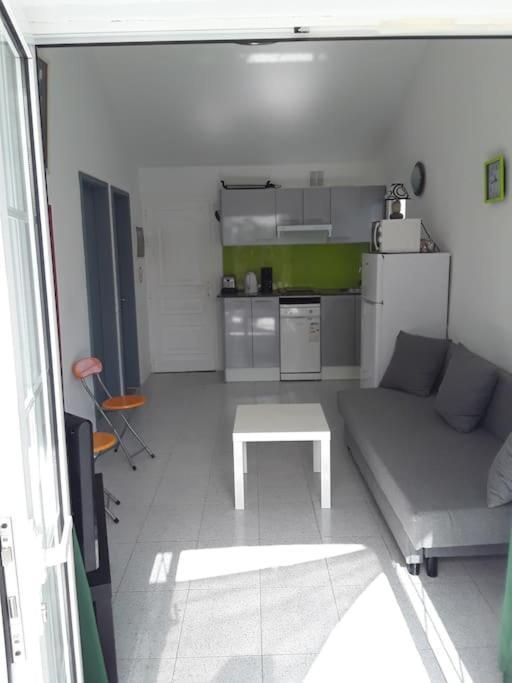 Casa vacanze Tres Beau Bungalow,jardin Tropical, Renovation Ete 2020 *