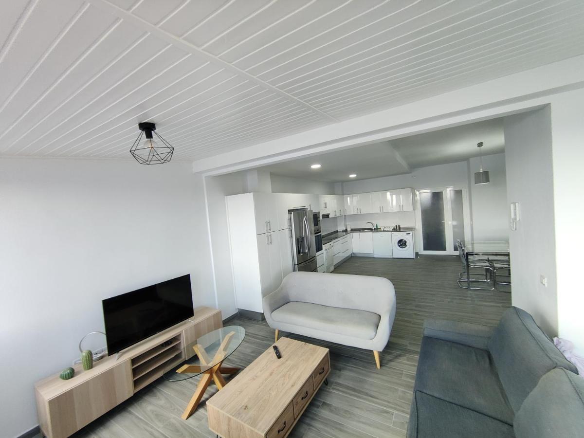 Apartment Luxury Port View R31 *
