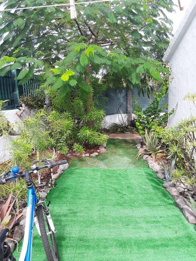 Tres Beau Bungalow,jardin Tropical, Renovation Ete 2020 Casa vacanze