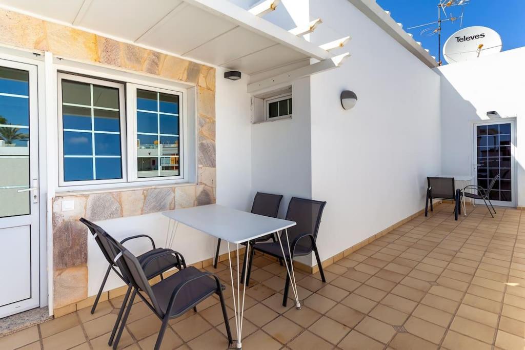 Marlenghi With Private Pool Villa San Bartolomé