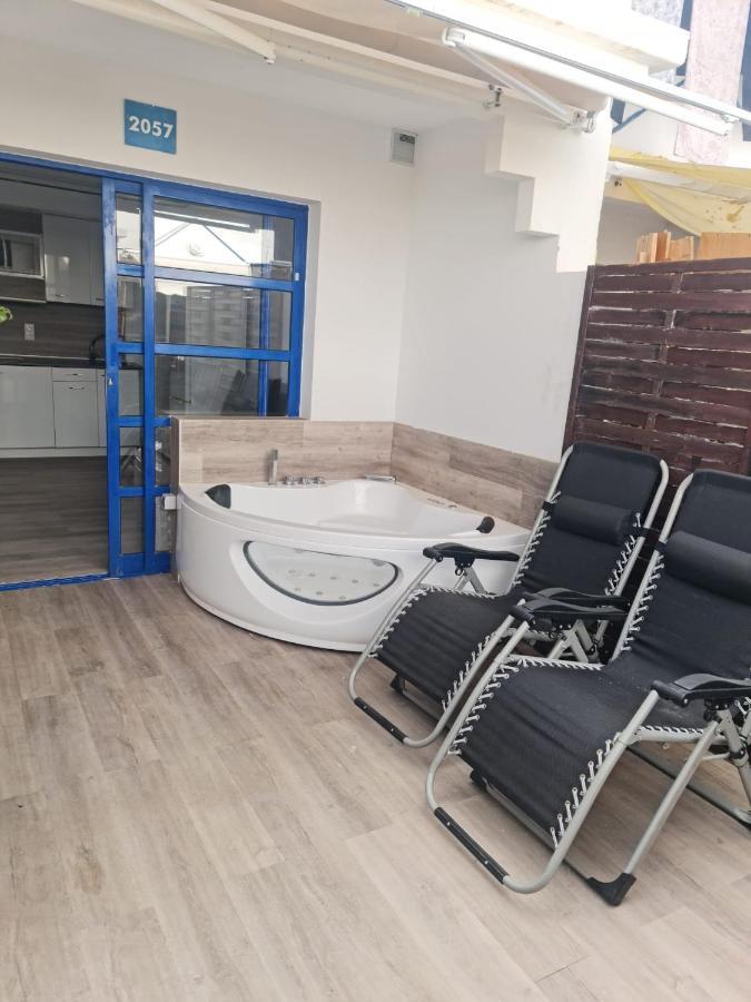 Maspalomas Jacuzzi Bungalow * Las Palmas de Gran Canaria