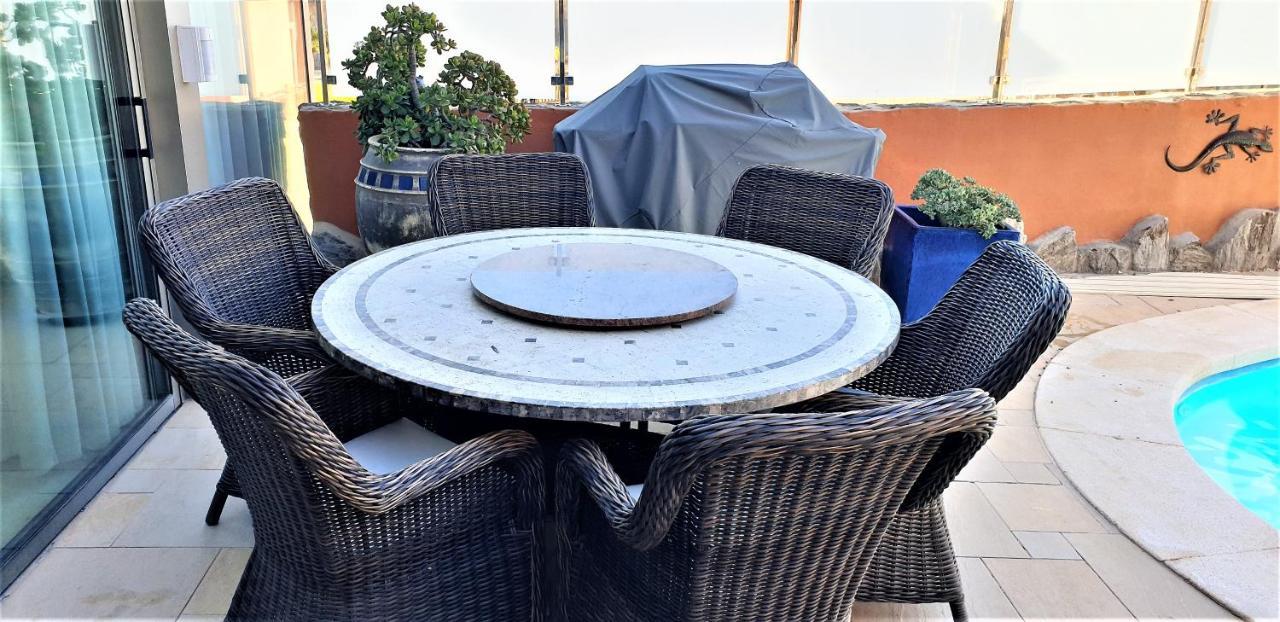 De Luxe 5***** Golf - Piscine Chauffee - Cinema - Billard Villa *