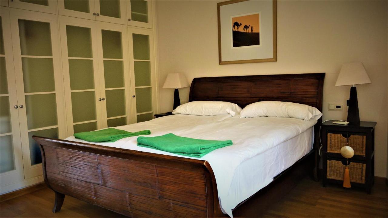 De Luxe 5***** Golf - Piscine Chauffee - Cinema - Billard Villa