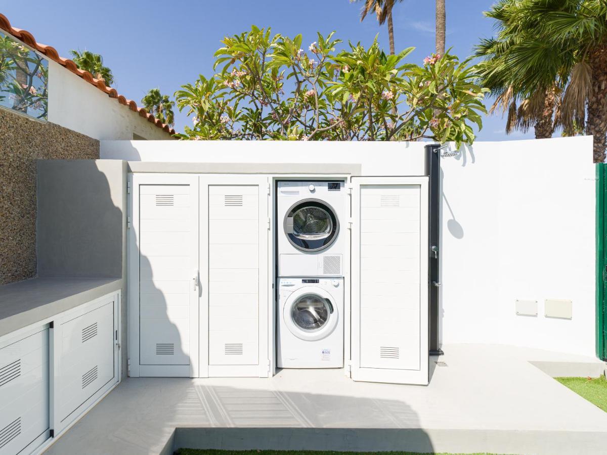 Apartment Aquarium Private Jacuzzi, 3 Bedrooms, Ac And Bikes Maspalomas (Gran Canaria)