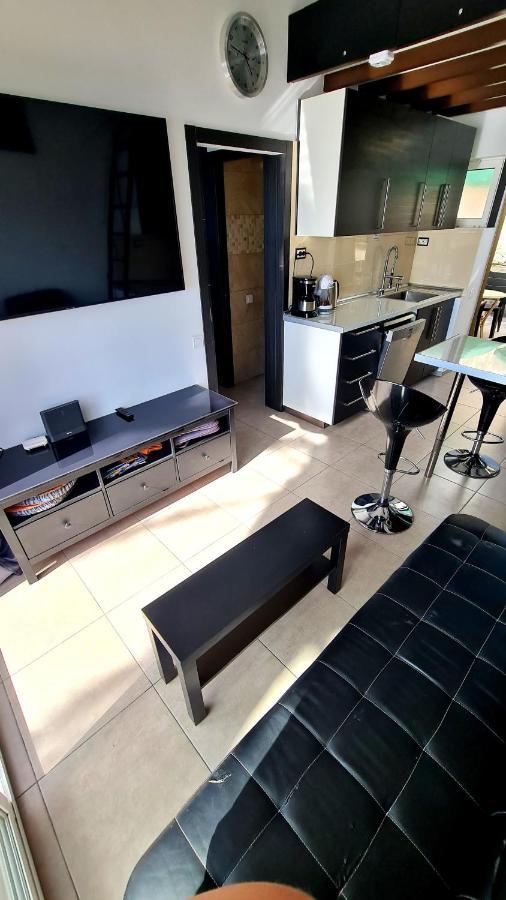 Deluxe Seaview-sunsets !transfe-r Inc! Pool,2aircond,2tv65