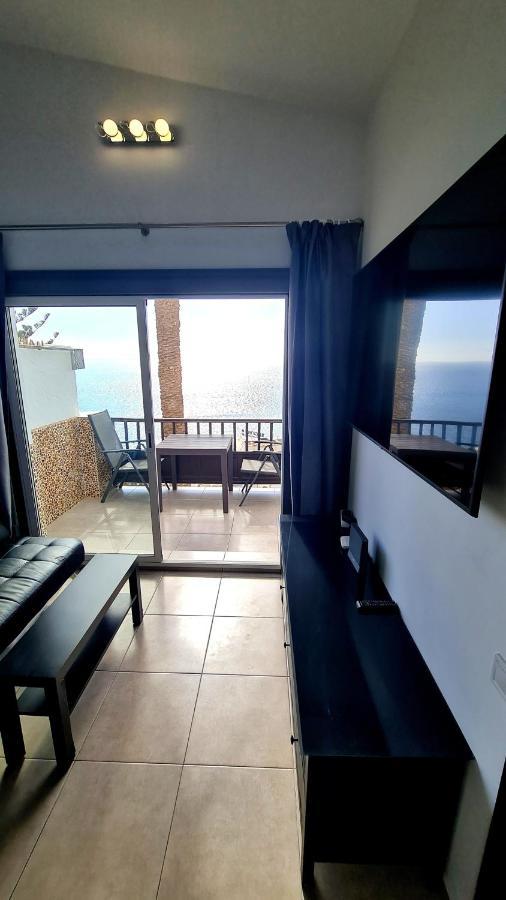Deluxe Seaview-sunsets !transfe-r Inc! Pool,2aircond,2tv65