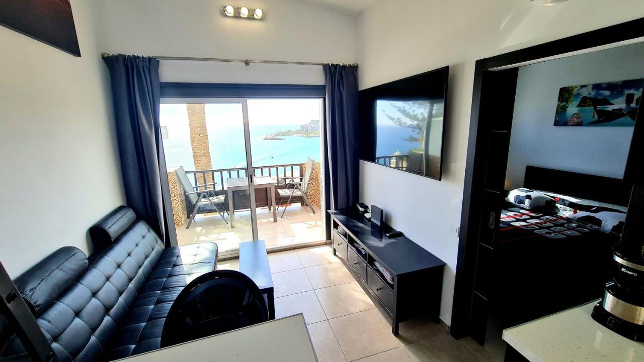 Deluxe Seaview-sunsets !transfe-r Inc! Pool,2aircond,2tv65