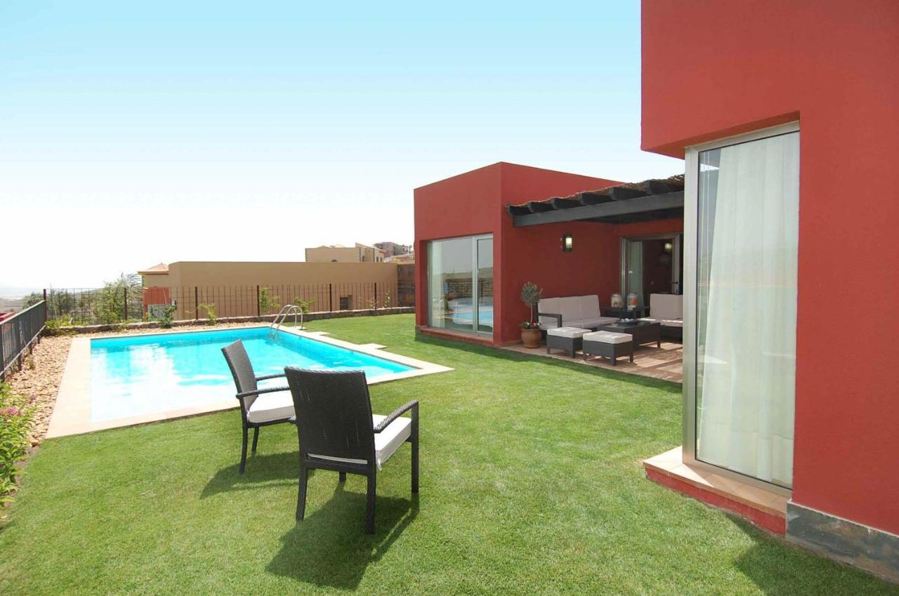 Par 4 17 Villa *
