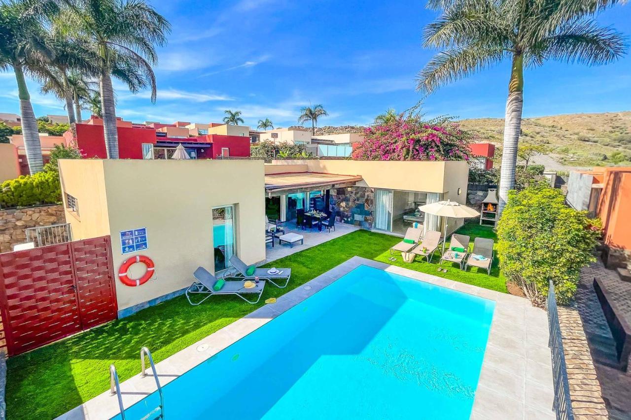 Par 4 18 Villa *