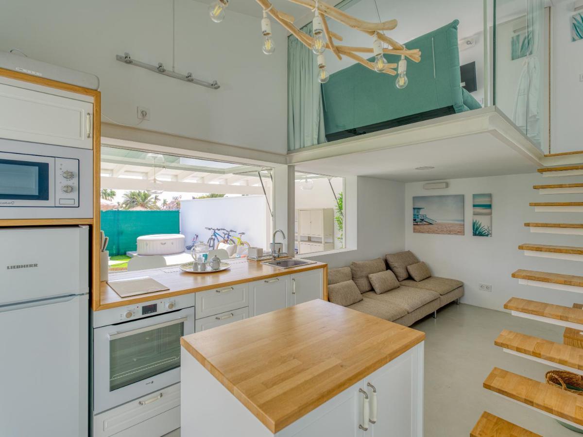 Aquarium Private Jacuzzi, 3 Bedrooms, Ac And Bikes Apartment Maspalomas (Gran Canaria)