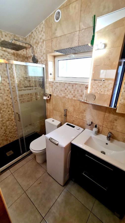 Deluxe Seaview-sunsets !transfe-r Inc! Pool,2aircond,2tv65