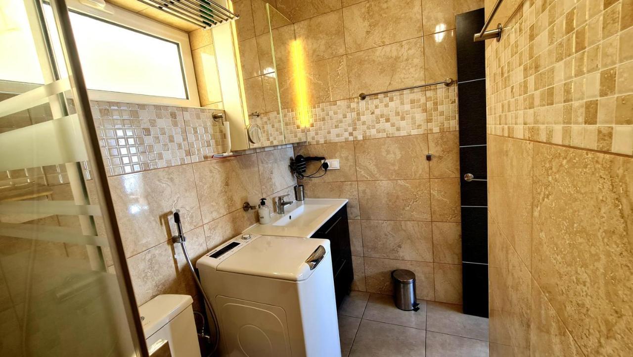 Deluxe Seaview-sunsets !transfe-r Inc! Pool,2aircond,2tv65
