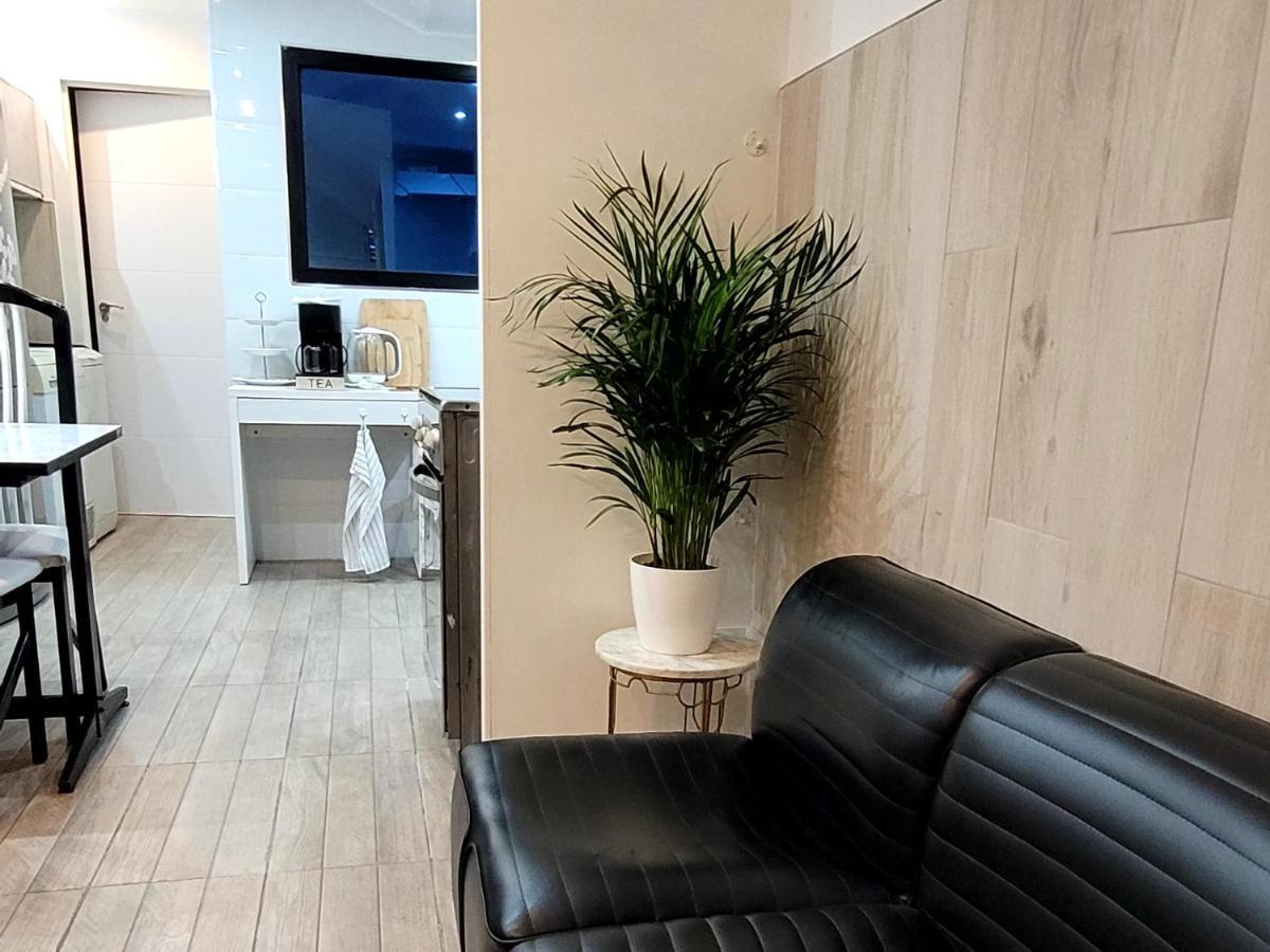 Intrasuelo White En Palmas Apartamento *