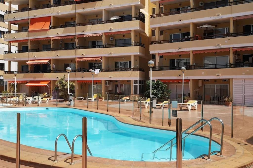 Modernes Mit Poolblick In Top-lage Von Appartamento Playa del Inglés