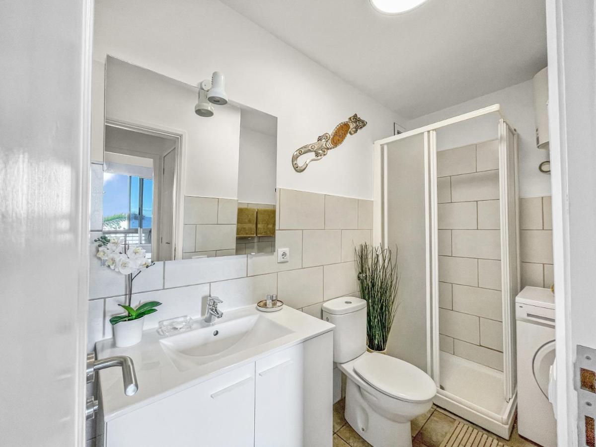 Appartamento With Stunning Ocean Views