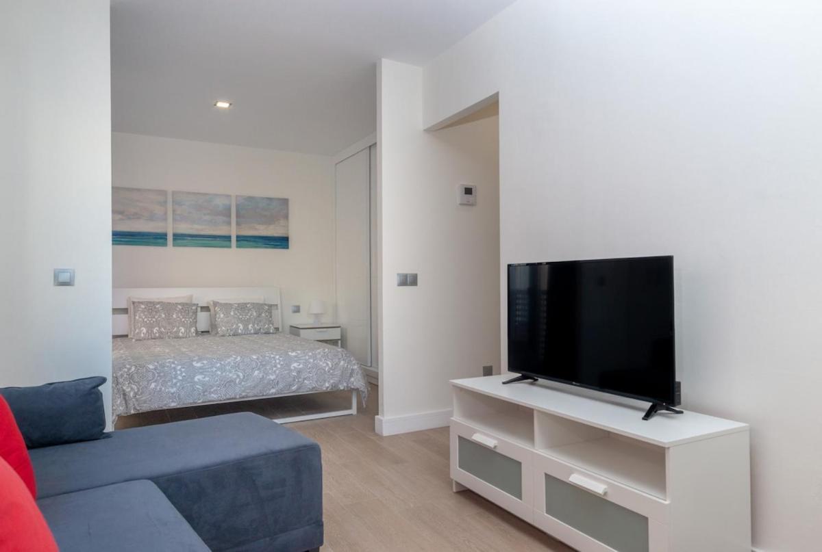 Estudio 21 Con Balcon Playa Canteras *