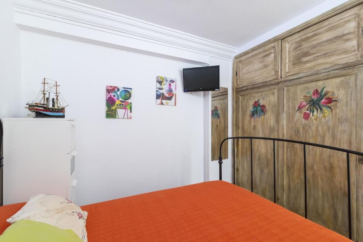 Lightbooking Flores * San Agustin (Gran Canaria)