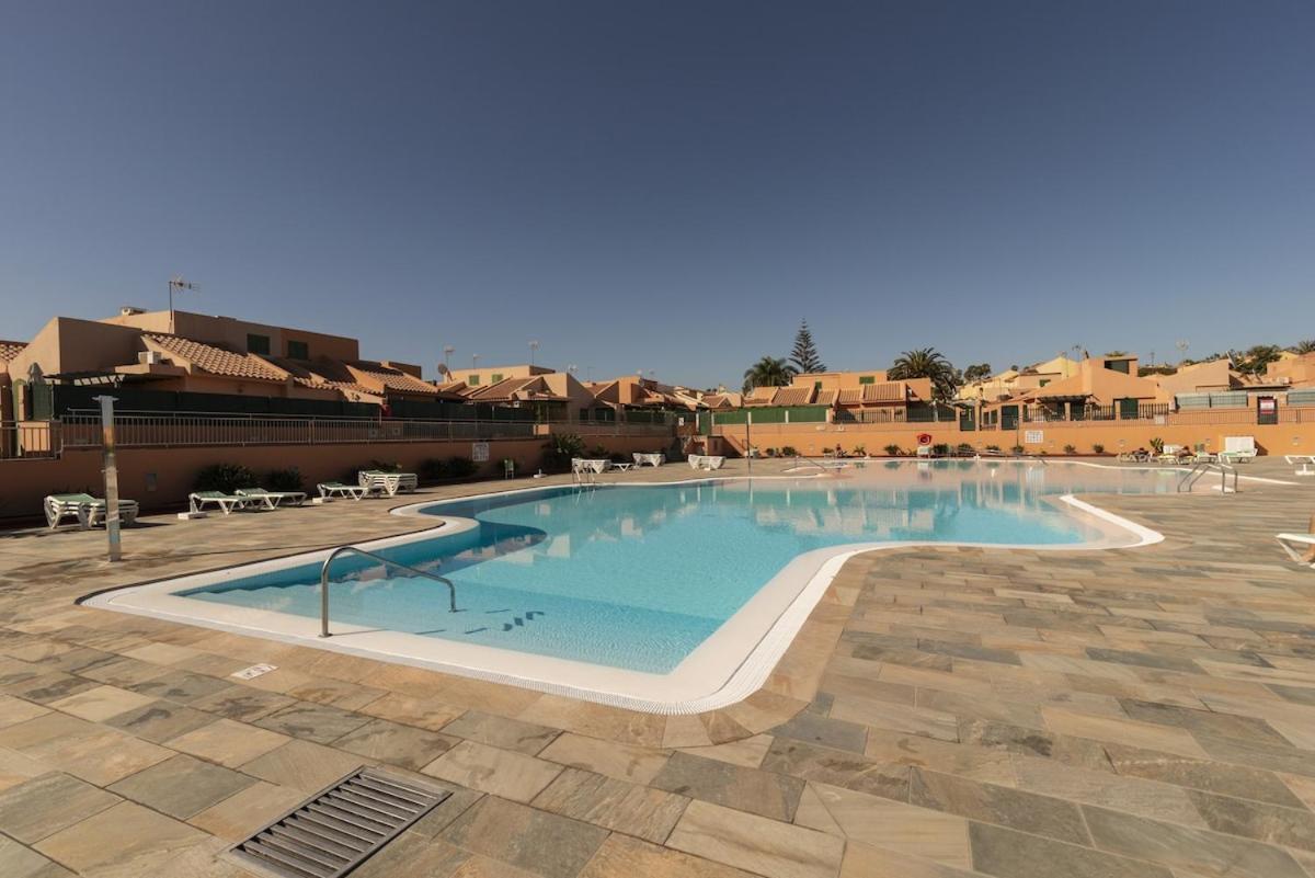Lightbooking Venesol Maspalomas * San Bartolomé