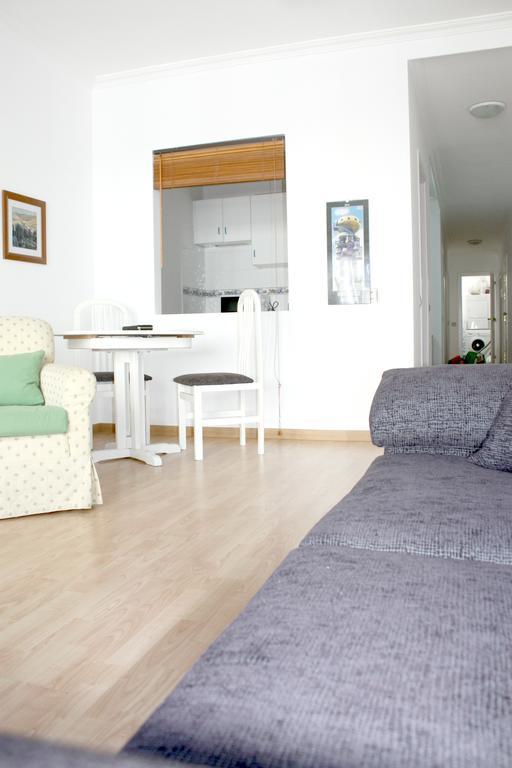 Apartment Lpa Stop *