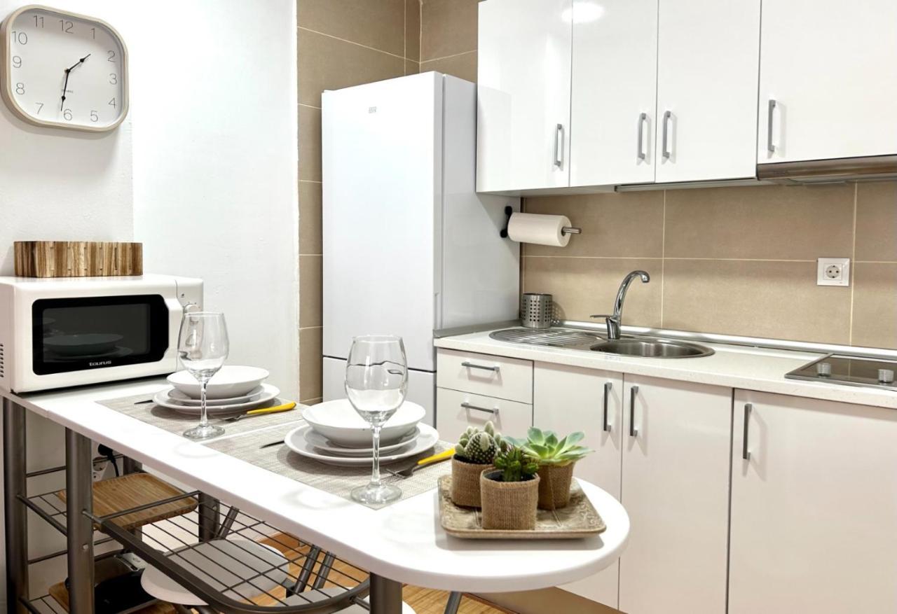 2 Min Dalla Loft Terrazza Casa Gialla Apartment *