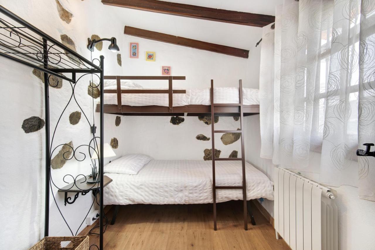 Сasa de vacaciones Casa Abuelo Paco Vega de San Mateo