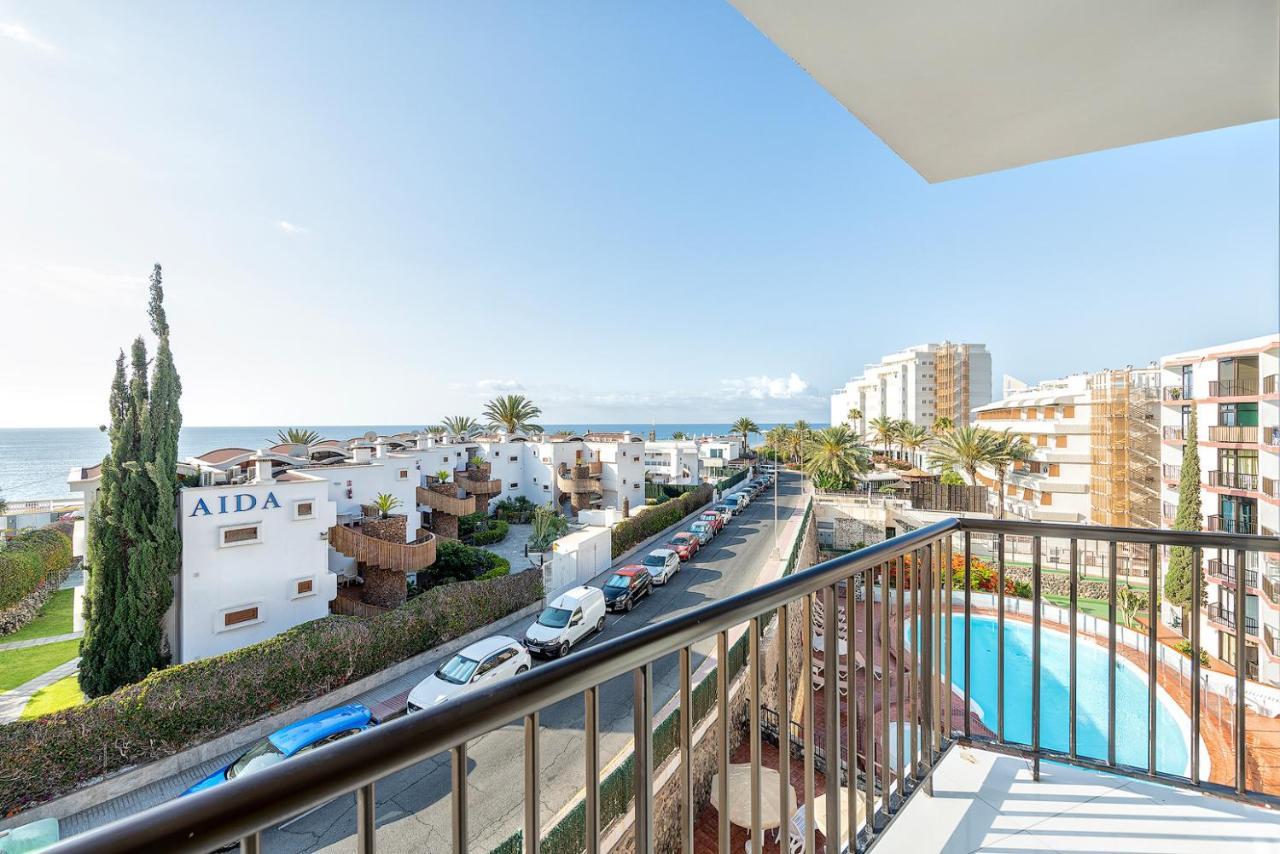 Pulpo Amarillo * Playa del Ingles (Gran Canaria)