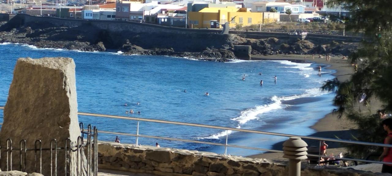 La Marea Azul