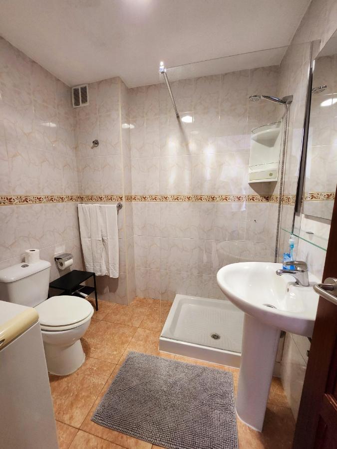 - Barbados - 2 Bedrooms #4 *