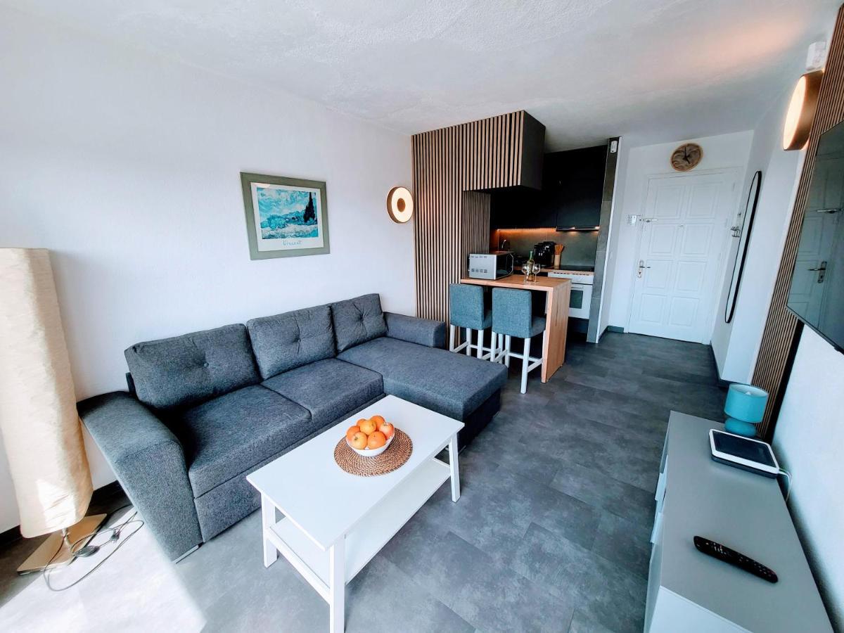 Cactus Apartment *