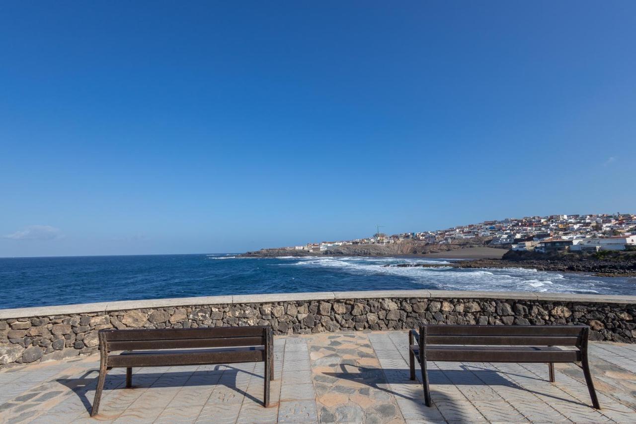 Sea Views Private Terrace 2br House Near The Casa vacanze Telde