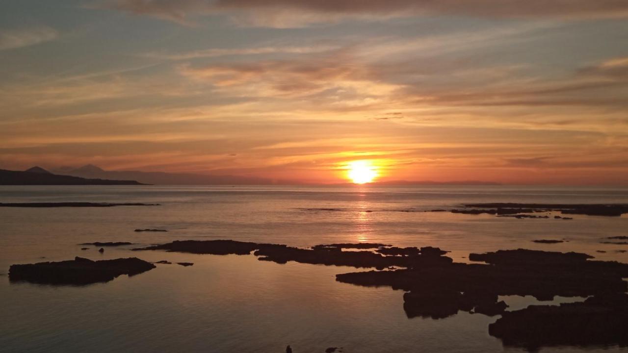 Sunshine, What Else? * Las Palmas de Gran Canaria