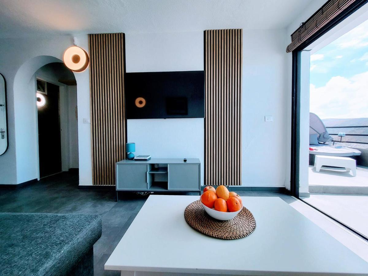 Cactus Apartment *