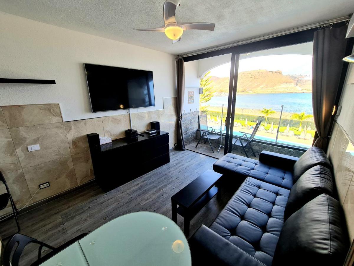 Apartamento Oceanfront Deluxe-45m, 2 Big Pools,2aircondition, 2tv-65