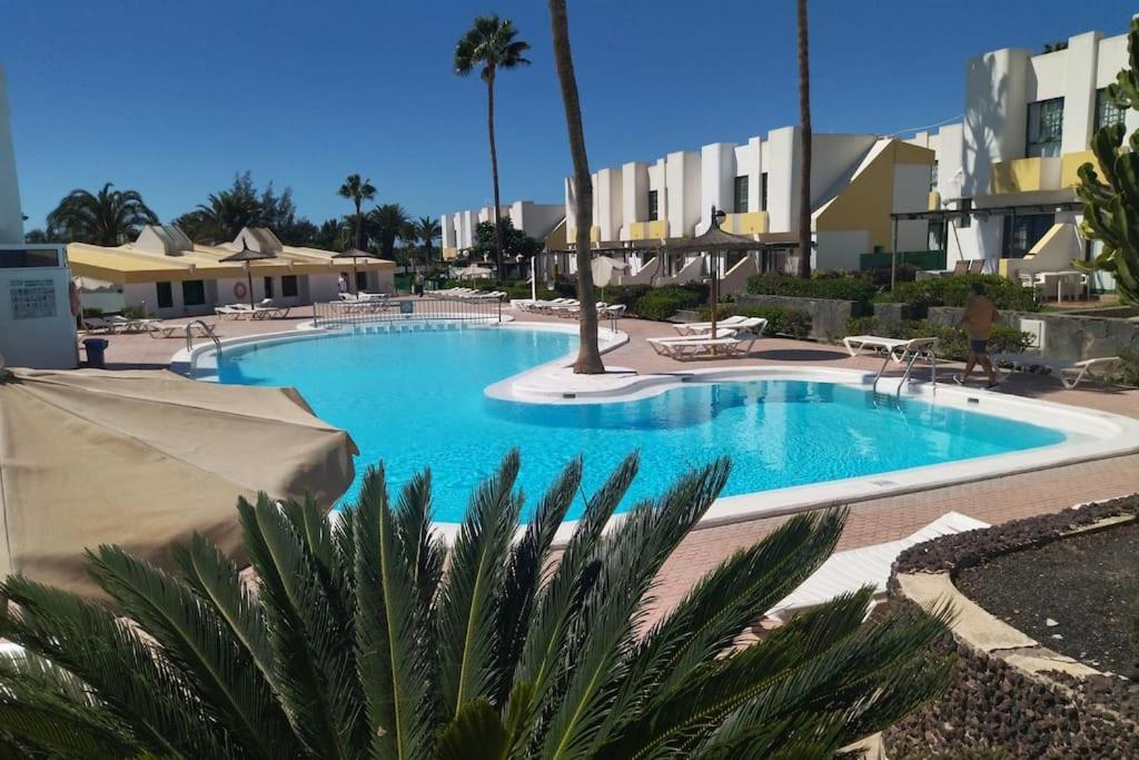 Capri Maspalomas * San Bartolome de Tirajana (Gran Canaria)