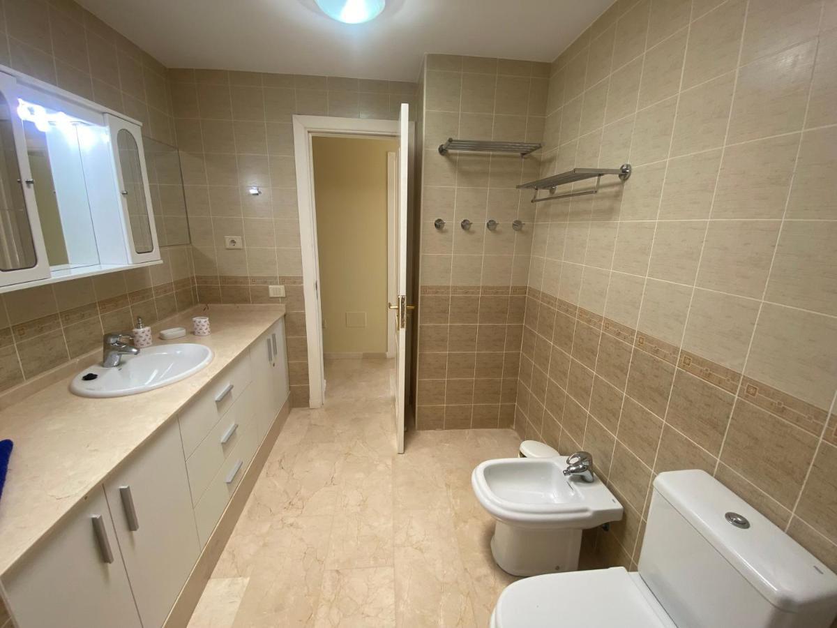 Сasa de vacaciones With Jacuzzi And Pool Access *