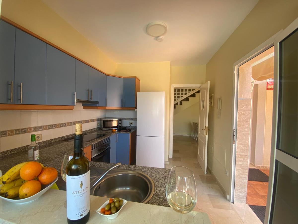 Сasa de vacaciones With Jacuzzi And Pool Access *