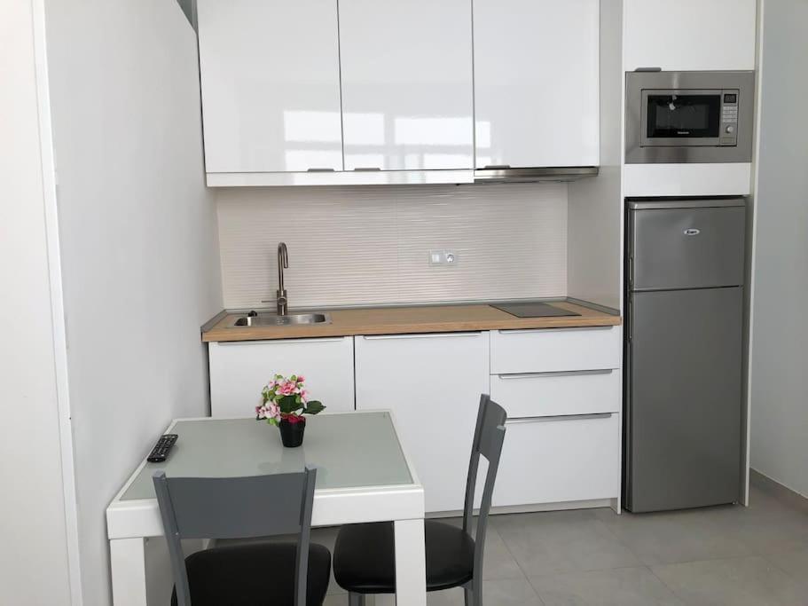 Modern Comfort Renovated Canteras *